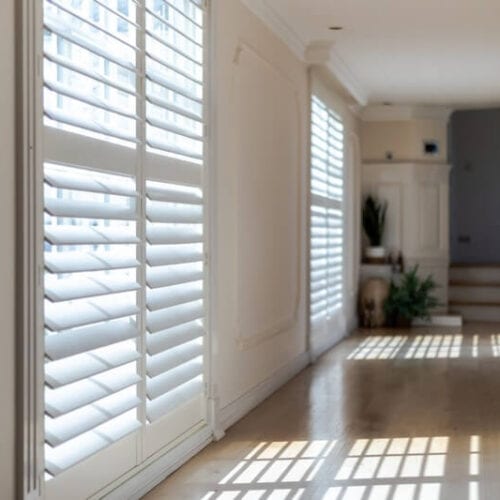 simple-lifestyle-interiors-myt-timber-shutter